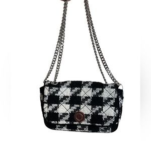 Zara Black and White Houndstooth Tweed Purse